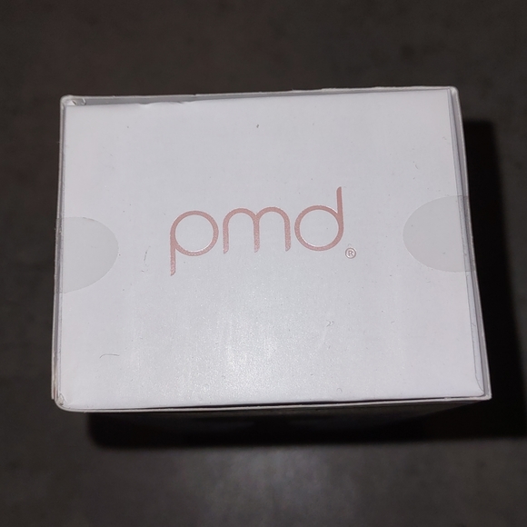 BNIB PMD Clean Pro RQ - Picture 5 of 7